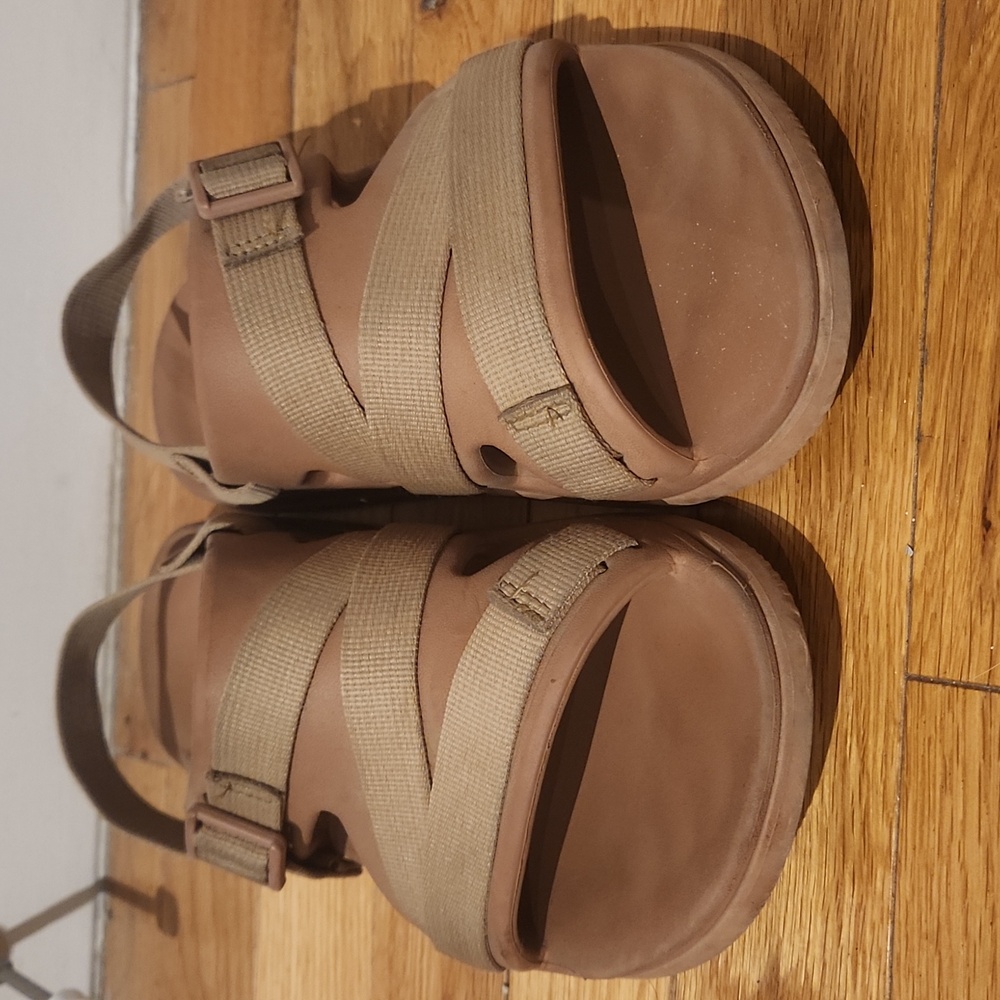 Chaco Chillo Clay size 7